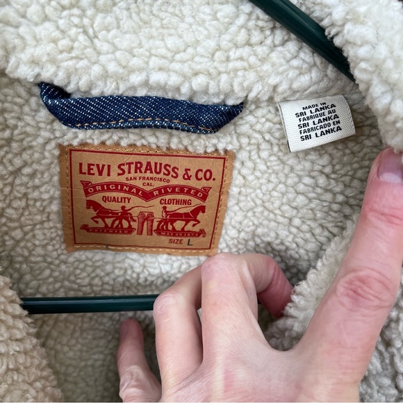 Levi’s Women’s Original Sherpa Trucker Jacket #36136-0037 Sz M - Picture 7 of 17